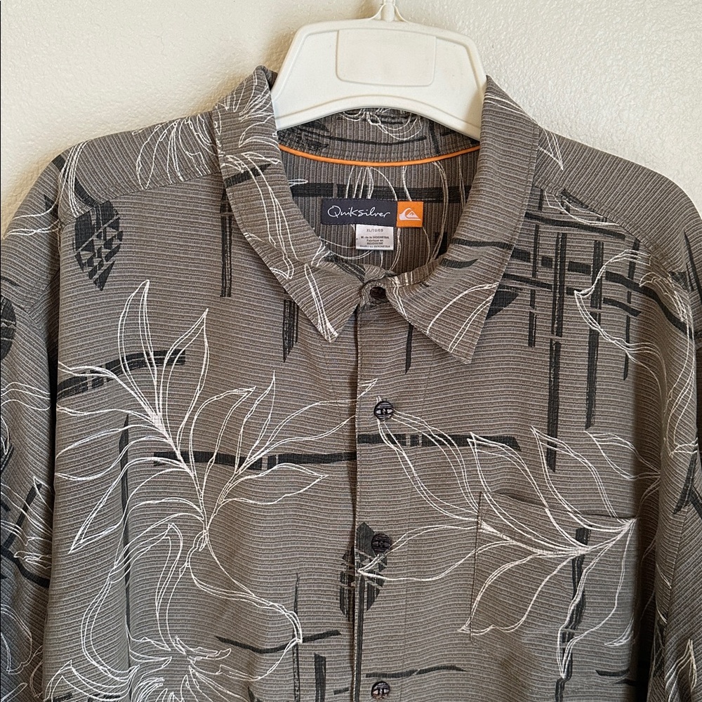 ☀️Quicksilver Vintage Waterman Shirt☀️ - Picture 5 of 13